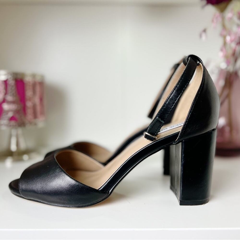 Steve Madden Leather Heels in Mirna Size‎ 8.5